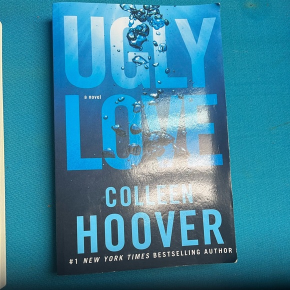 Colleen Hoover 9 Book Bundle - Picture 6 of 10
